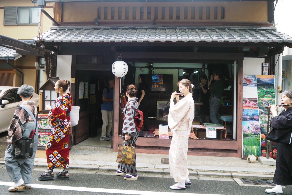 着物でそぞろ歩き 大宮通 石薬師町